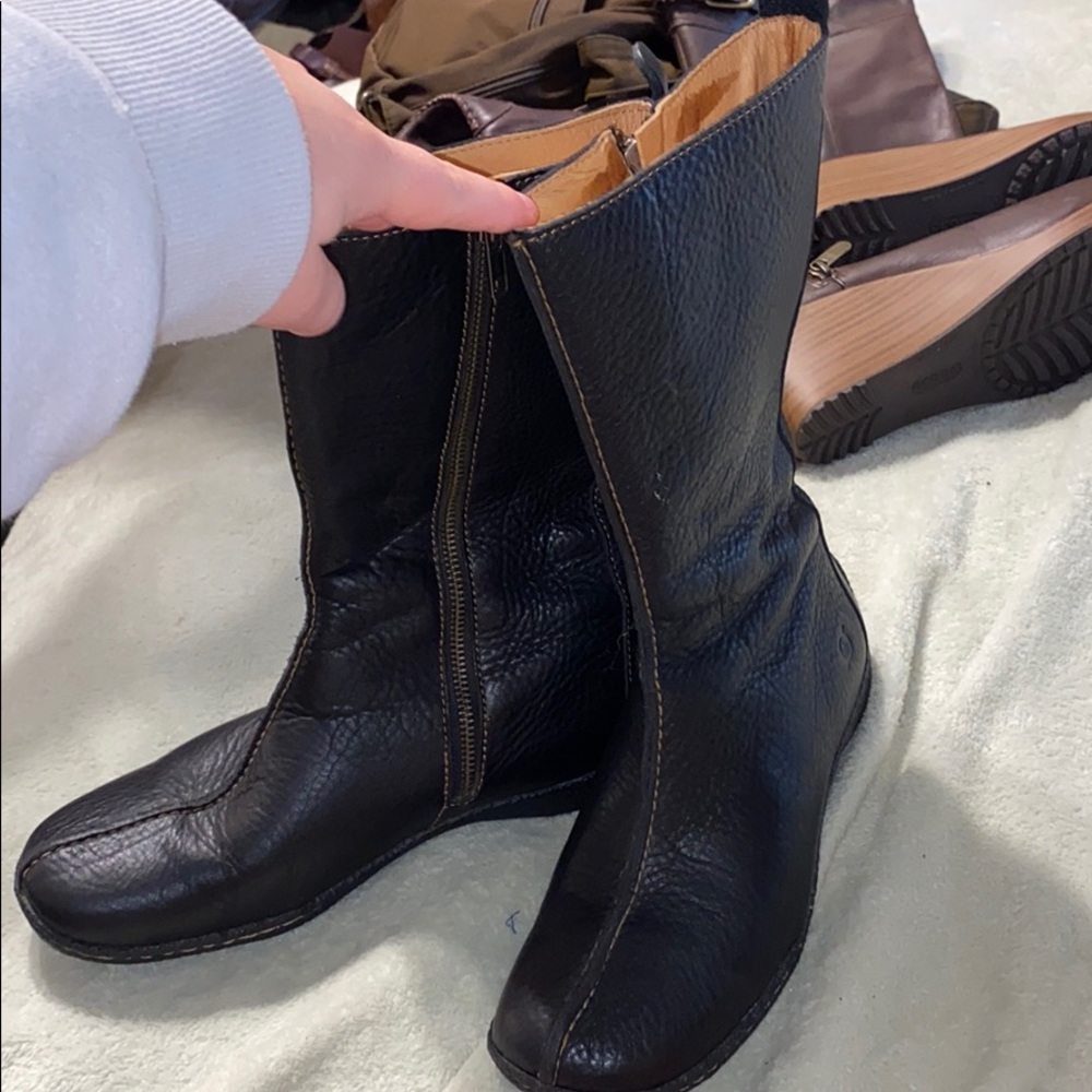 Born leather boots
